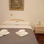 Bed And Breakfast Verdoni Di Gabriela